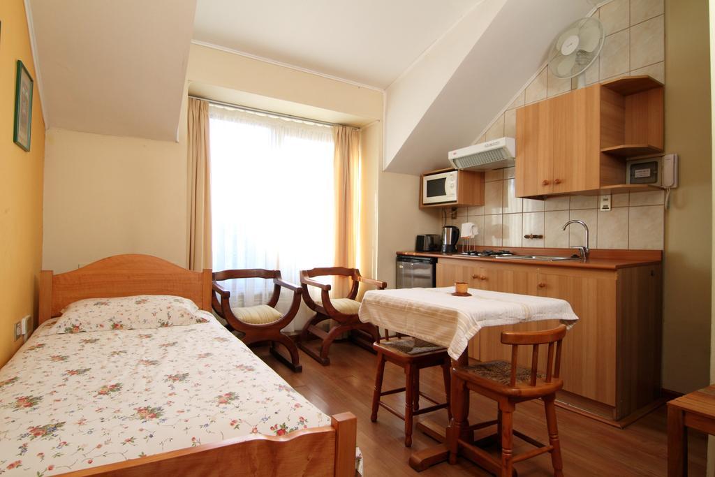 Apart Hotel Villa Los Ciruelos Valdivia Zimmer foto